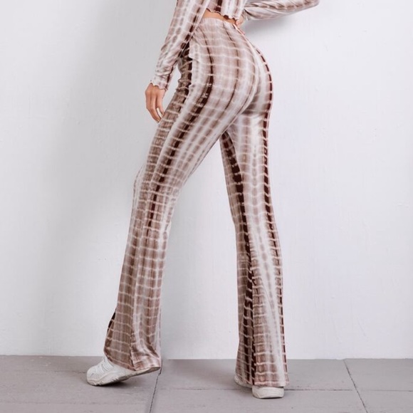 Tie Dye Lettuce Edge Bell Bottom Pants - Picture 4 of 12